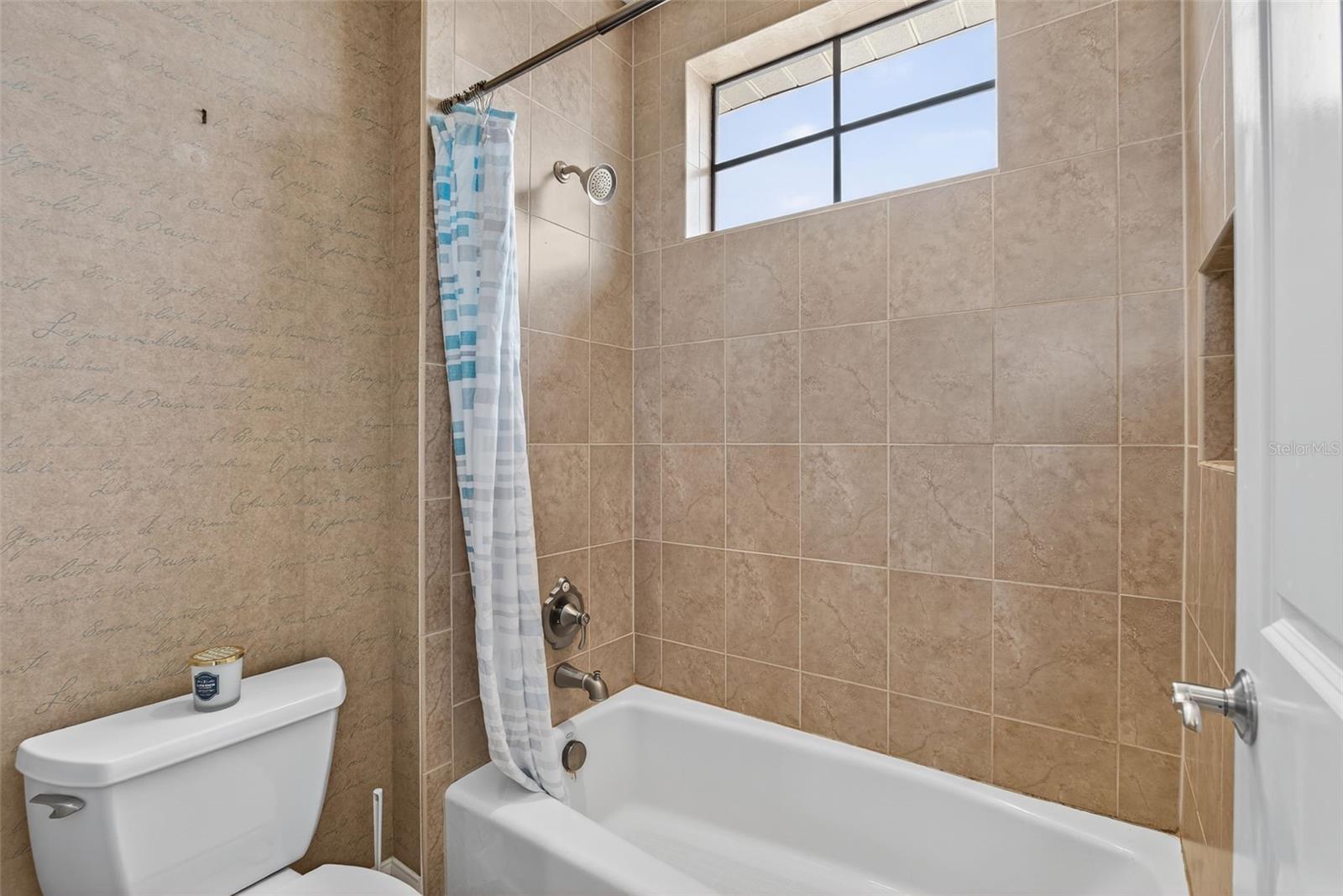 BOUGAINVILLEA PLACE - Residential