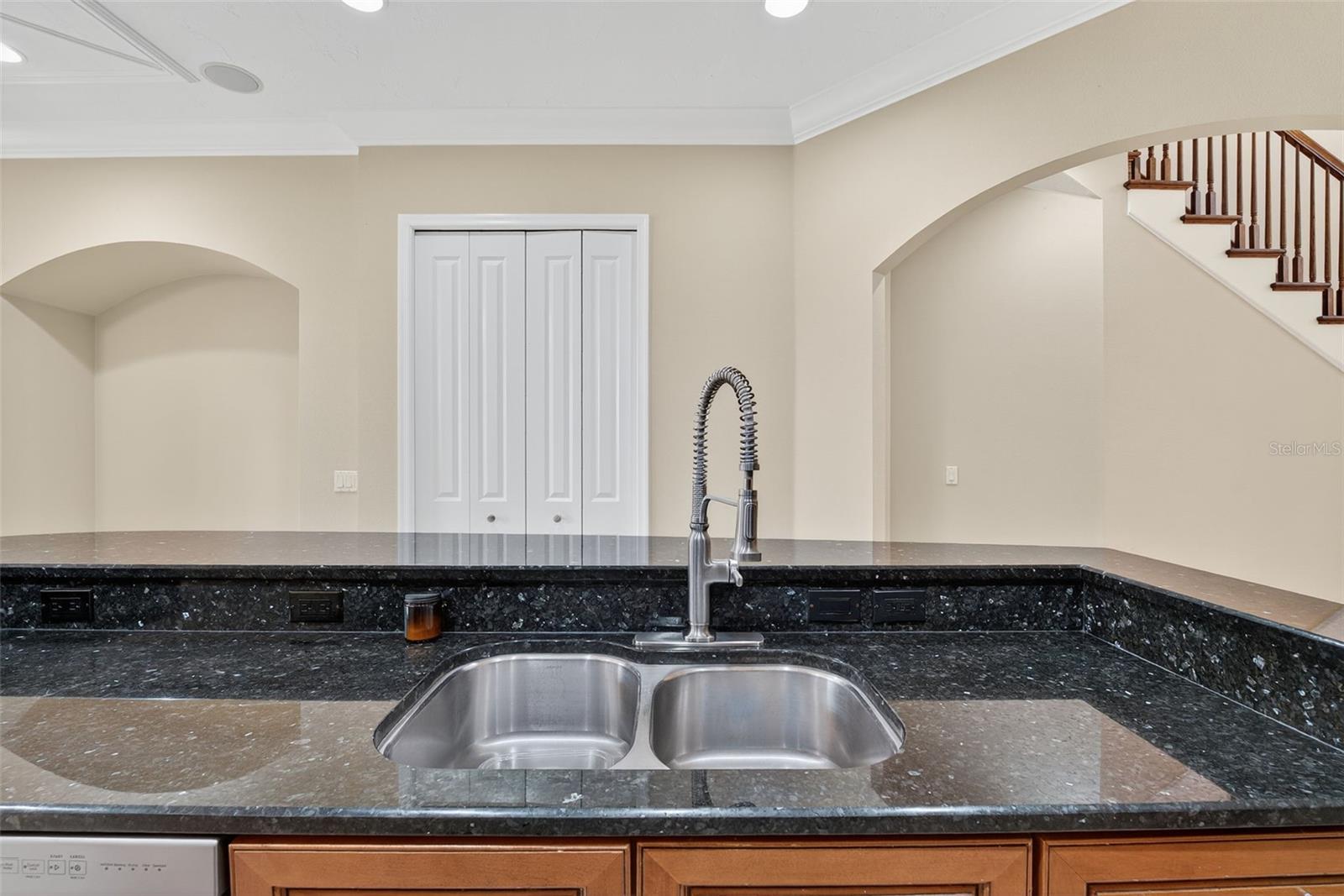 BOUGAINVILLEA PLACE - Residential