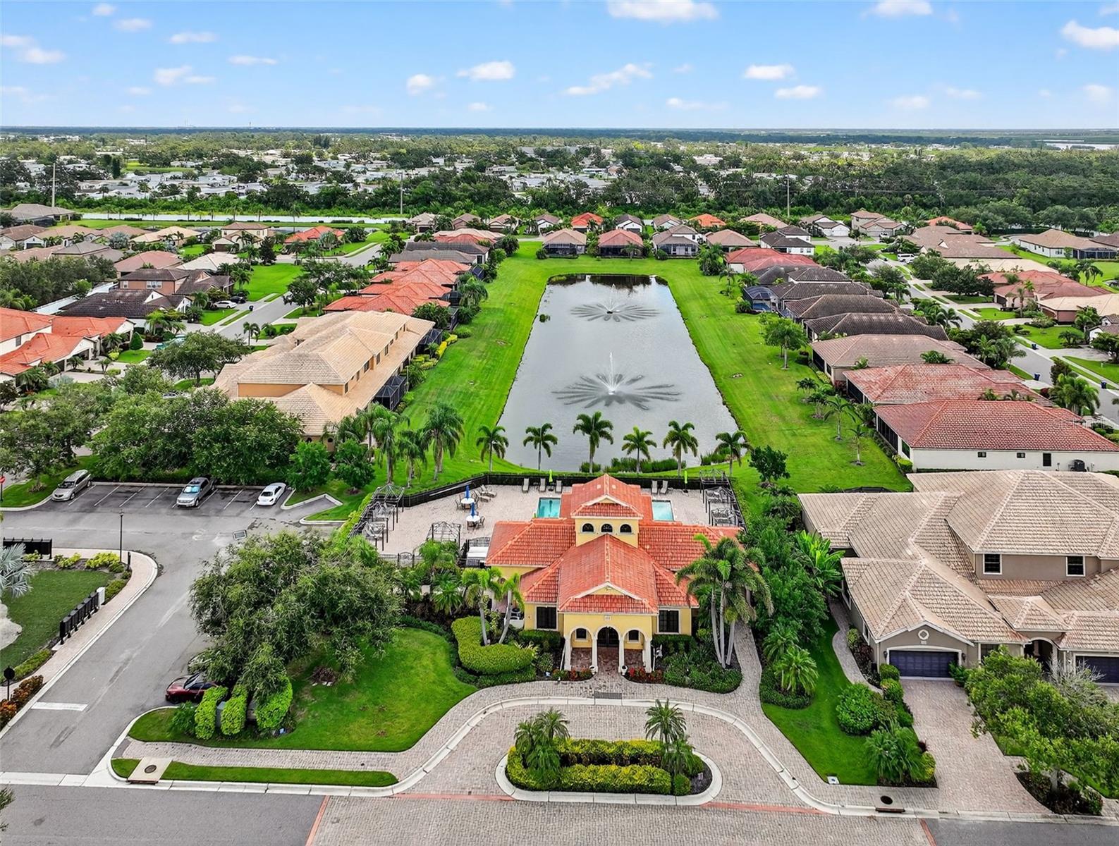 BOUGAINVILLEA PLACE - Residential