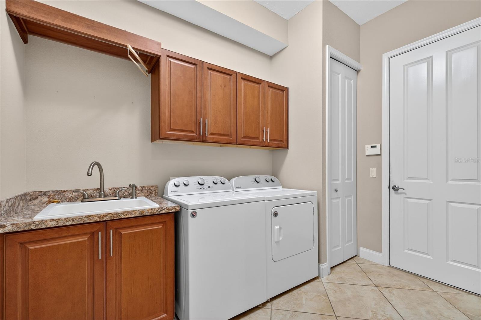 BOUGAINVILLEA PLACE - Residential