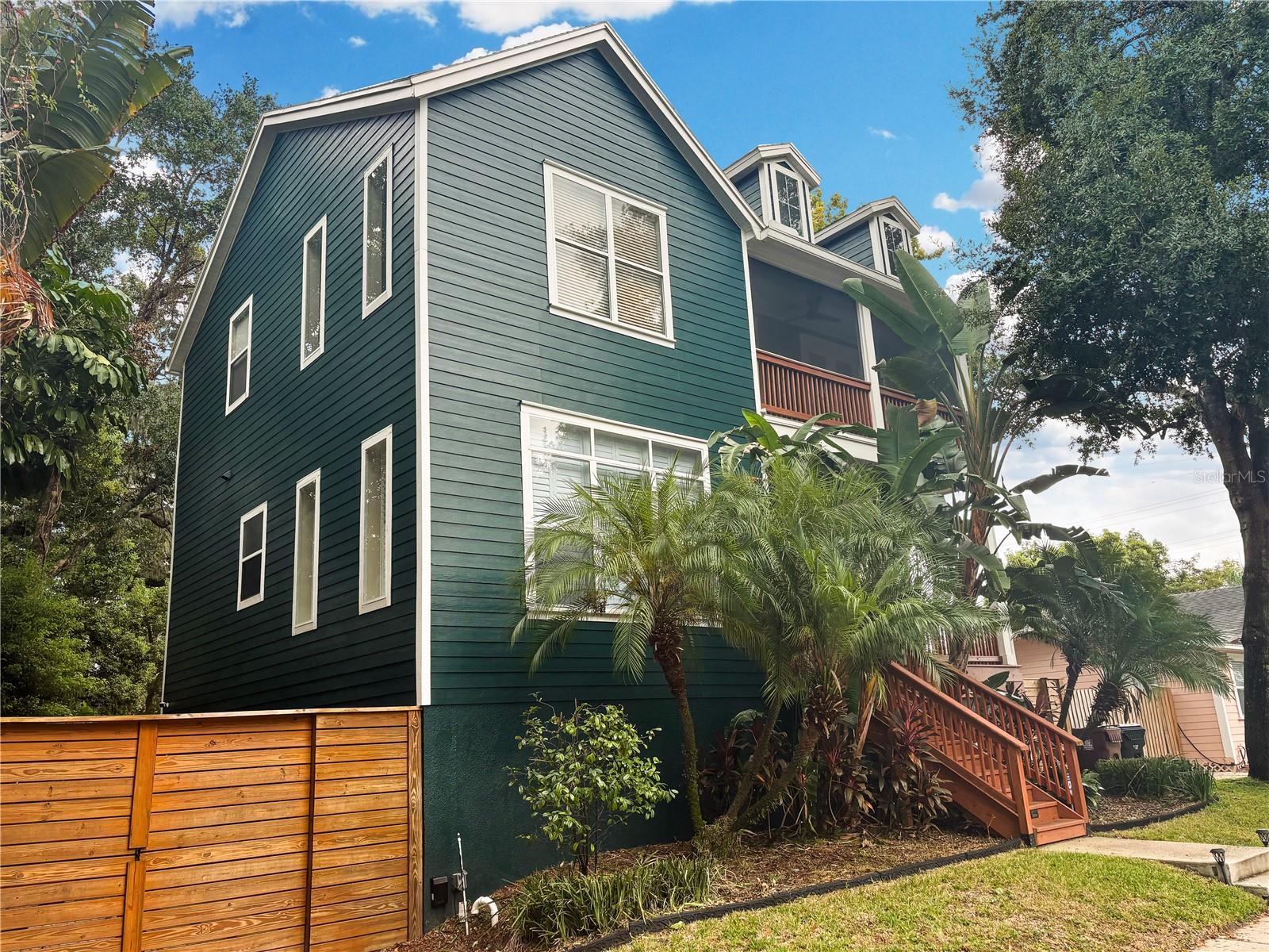 A A MOREYS SUB - Residential Lease