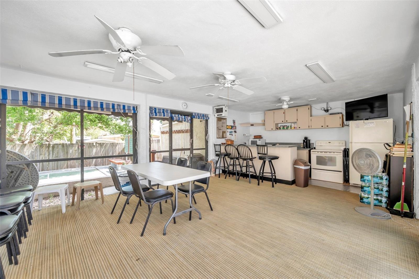 BAY PALMS CONDO - Residential