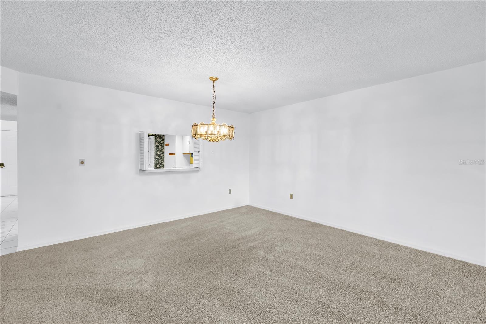 SILVER SANDS BEACH & RACQUET CLUB - Residential