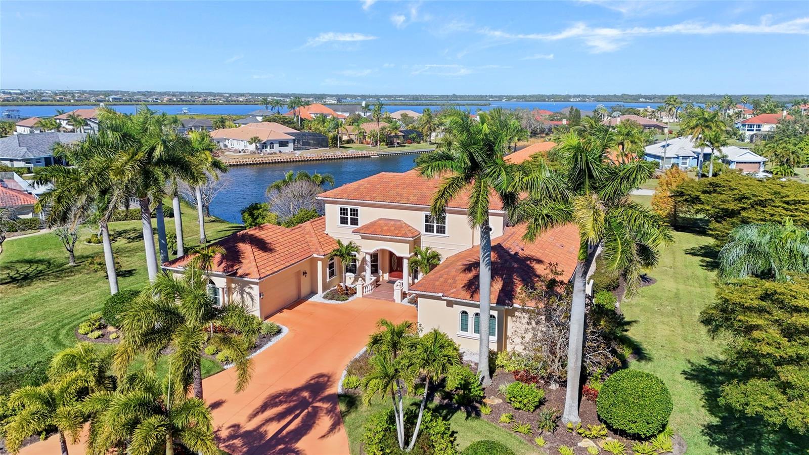 6123 9TH AVENUE CIRCLE NE