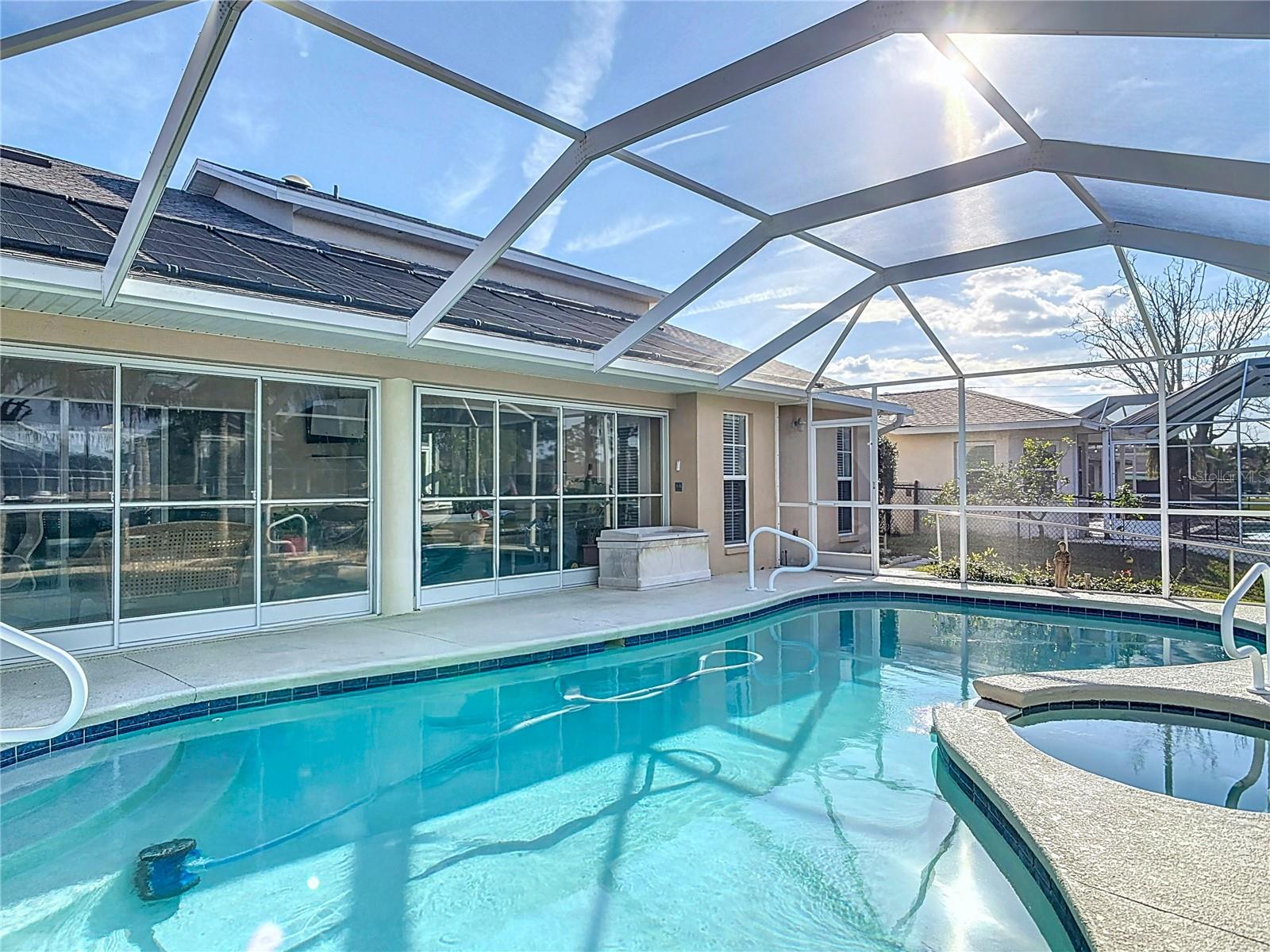 9 CEDAR HOLLOW COURT