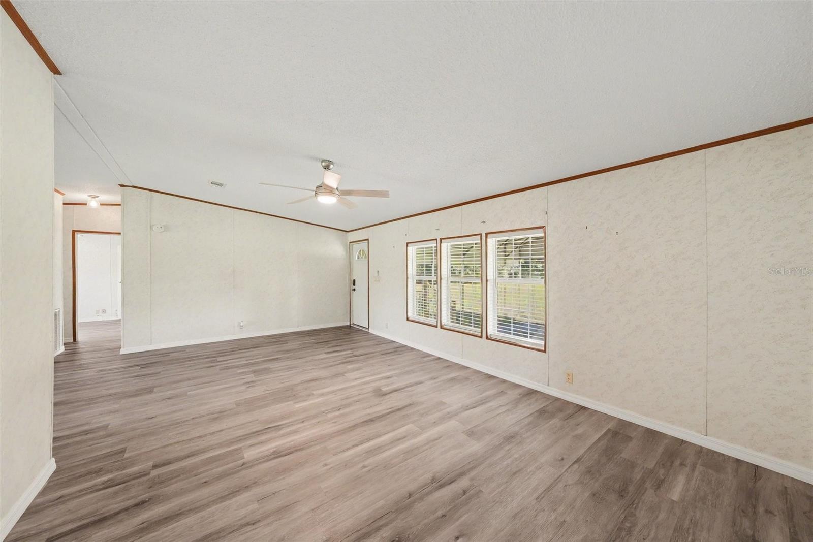 12015 MESSLER RD