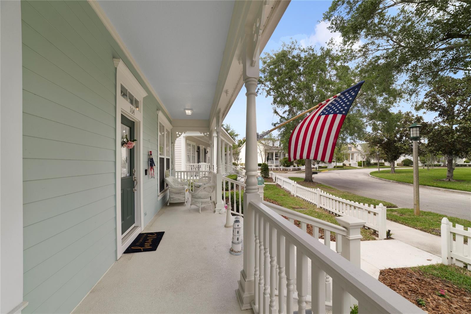 104 EASTPARK CRESCENT