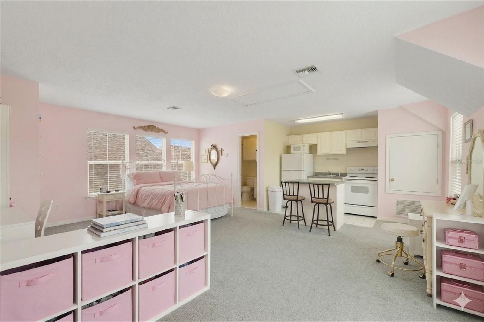 CELEBRATION - Residential