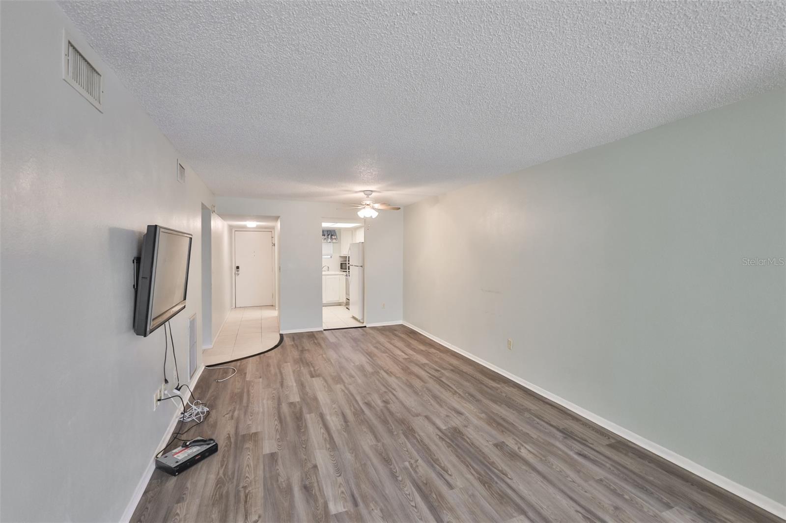 ASBURY ARMS CONDO - Residential Lease