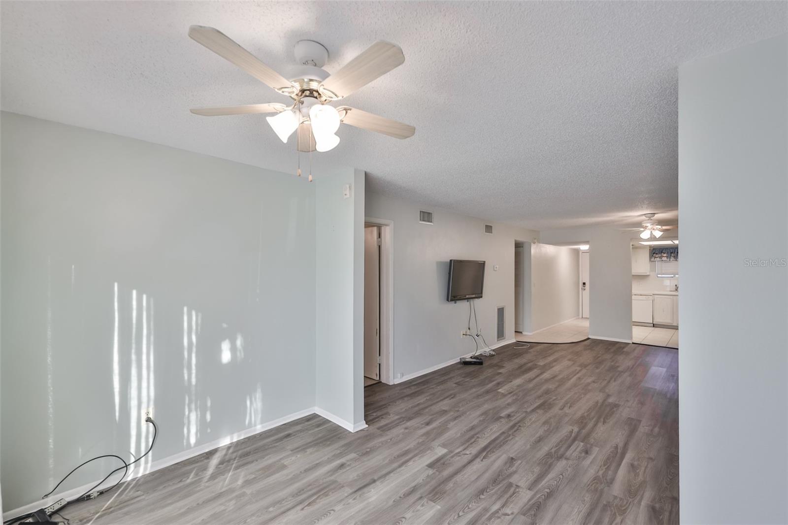 ASBURY ARMS CONDO - Residential Lease