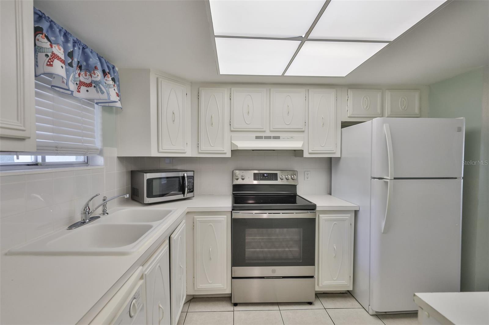 ASBURY ARMS CONDO - Residential Lease