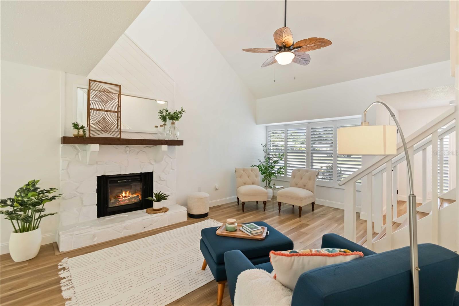 2707 17TH AVENUE W
