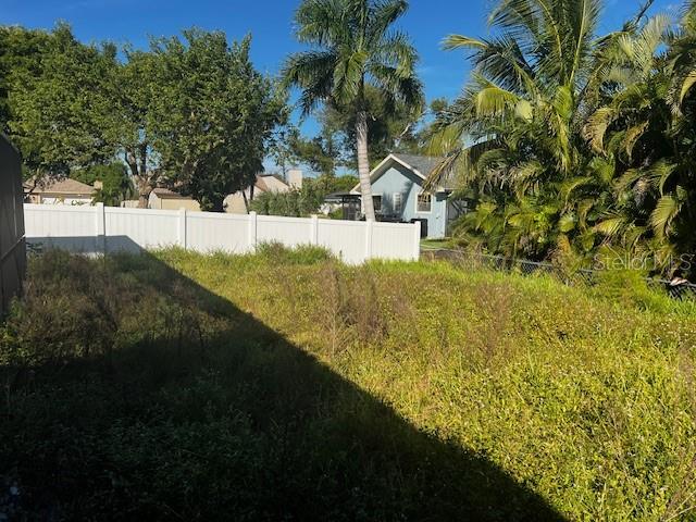 ISLAND PARK WOODLANDS - Residential