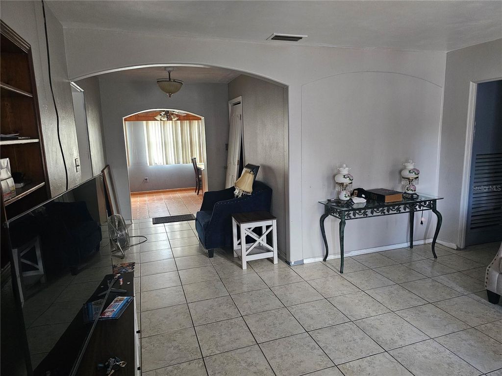 Photo of Apopka, FL 32712 (MLS # R4911329)