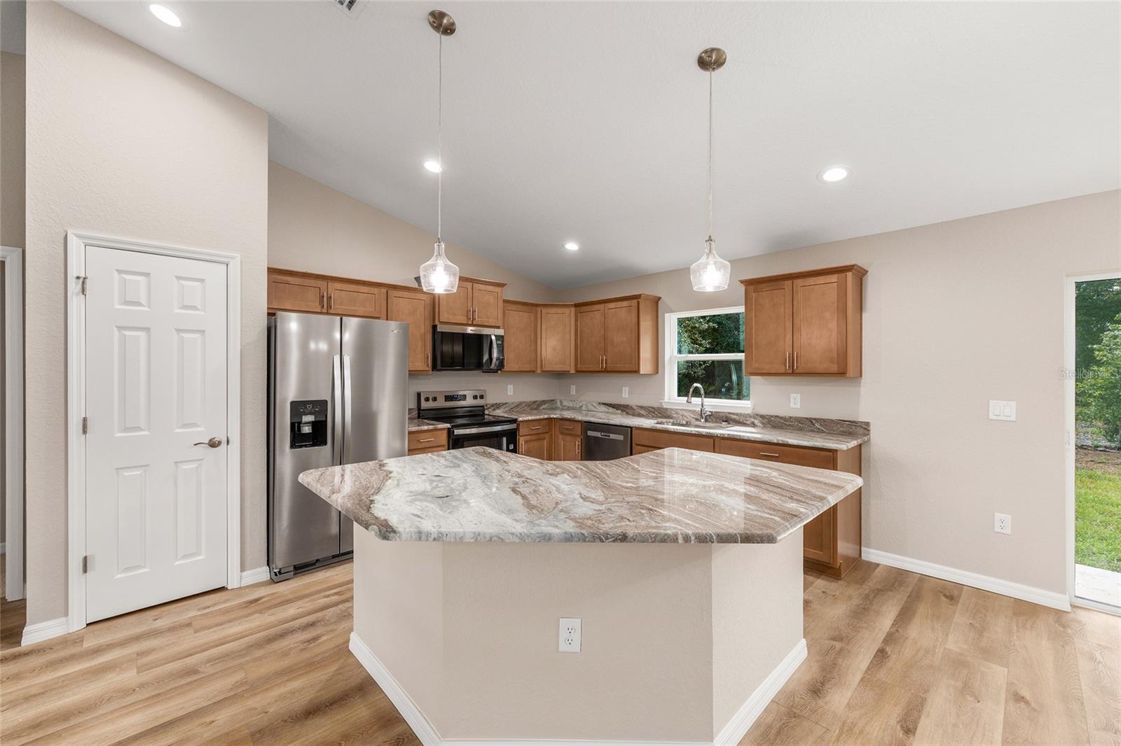 CITRUS SPGS UNIT 23 - Residential