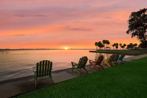 A home in SARASOTA