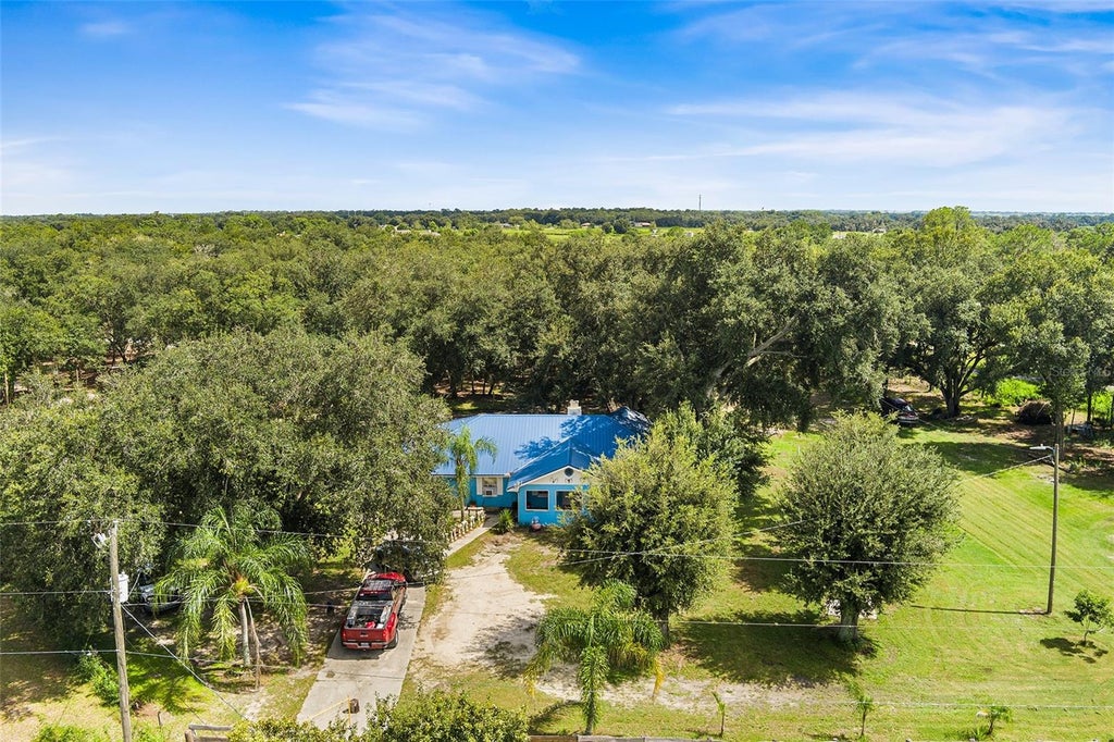 Photo of 2425 Gerber Dairy Road, Winter Haven, FL 33880 (MLS # P4939858)