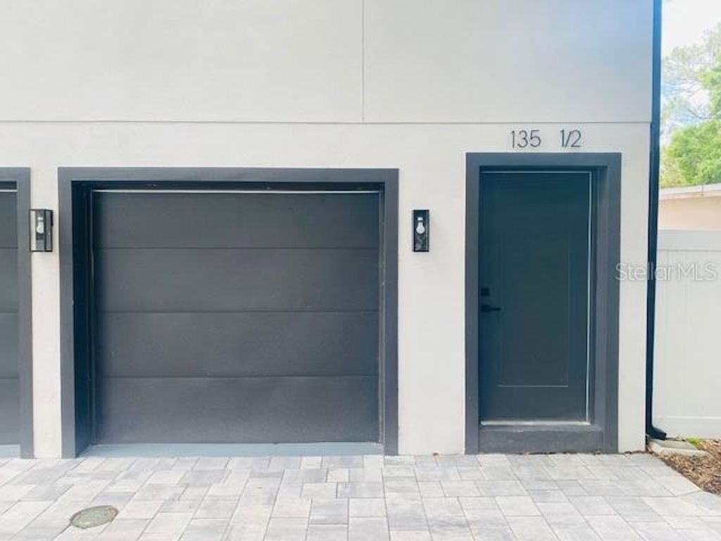 Photo of 135 48th Avenue N #B, St Petersburg, FL 33703 (MLS # TB8497451)