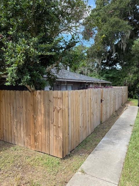 CITRUS PARK - Residential Income