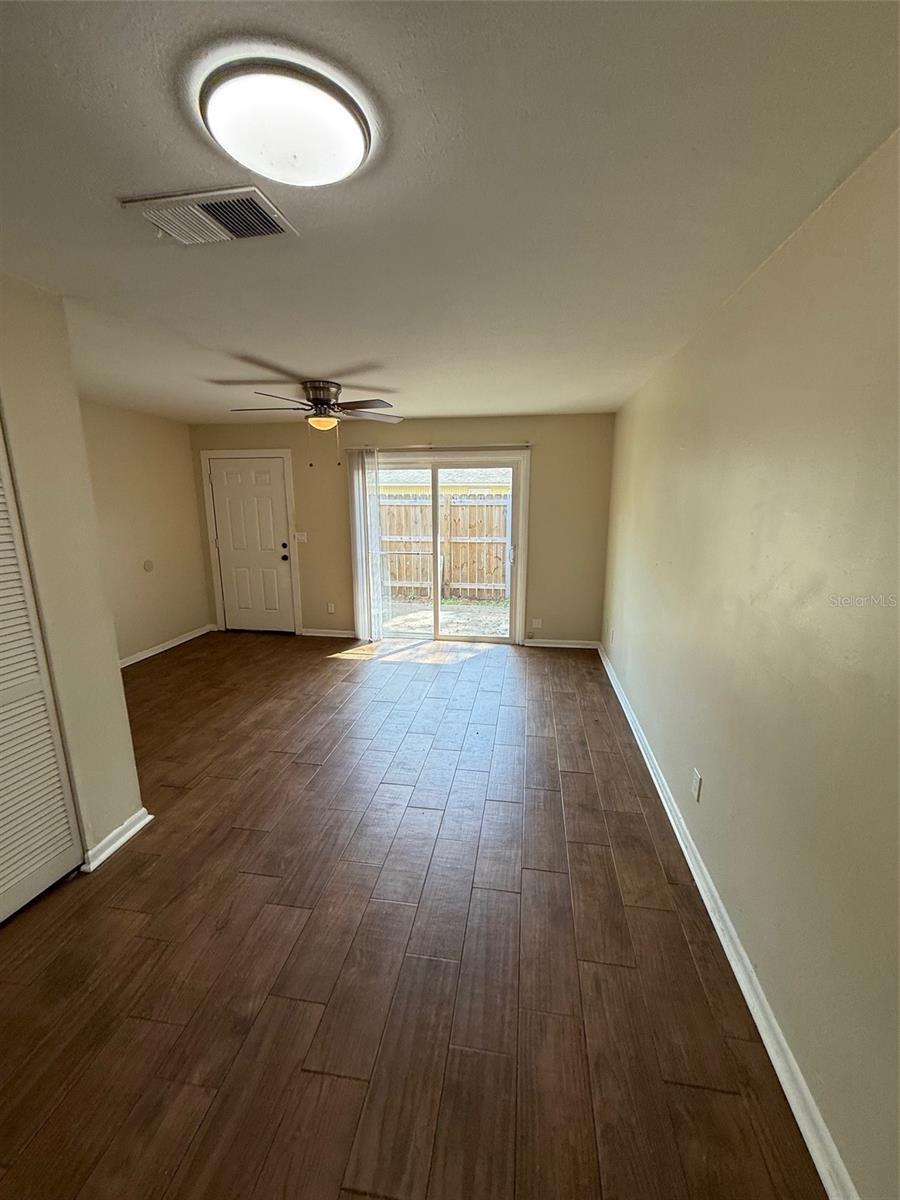 CITRUS PARK - Residential Income