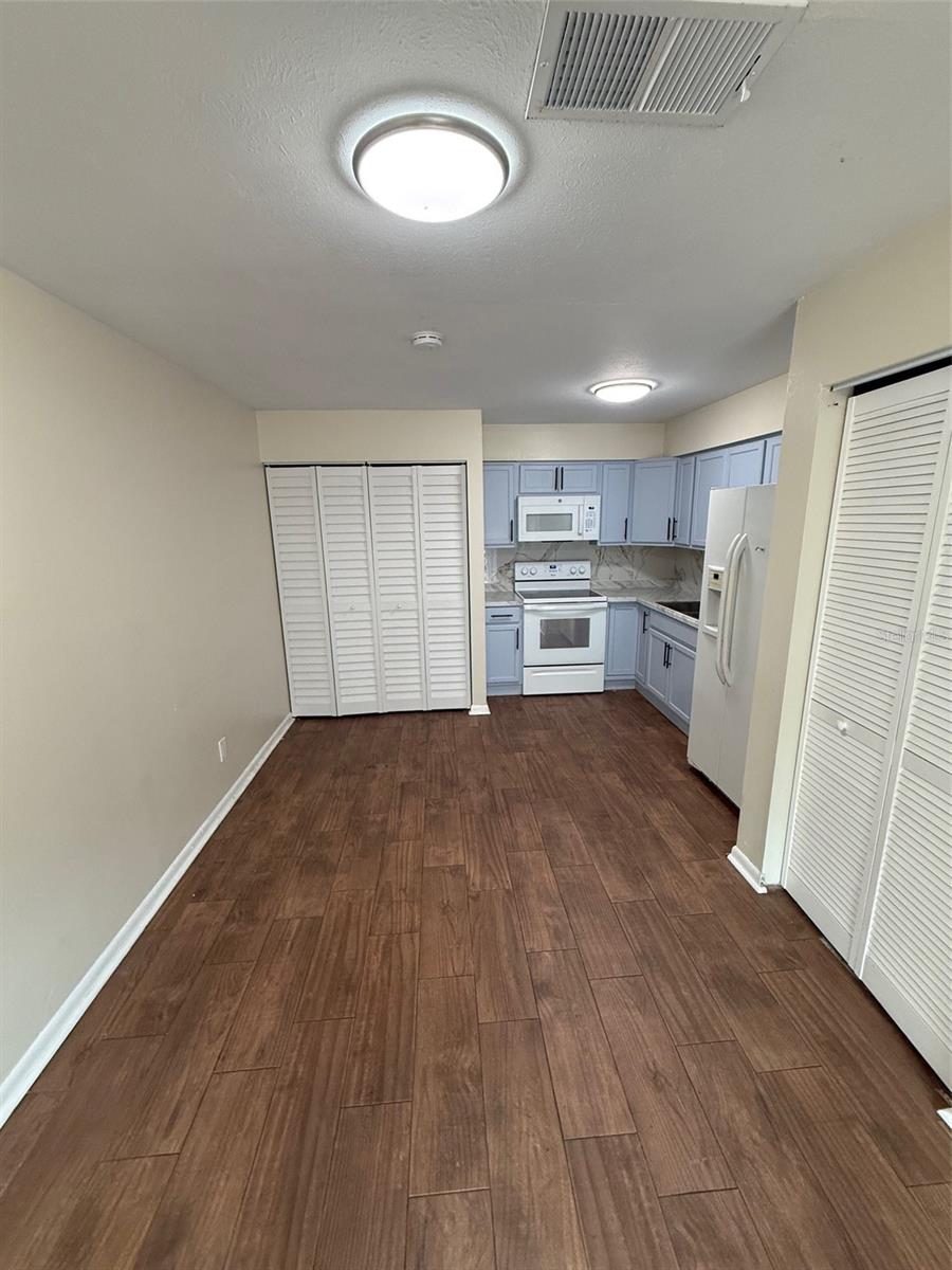 CITRUS PARK - Residential Income