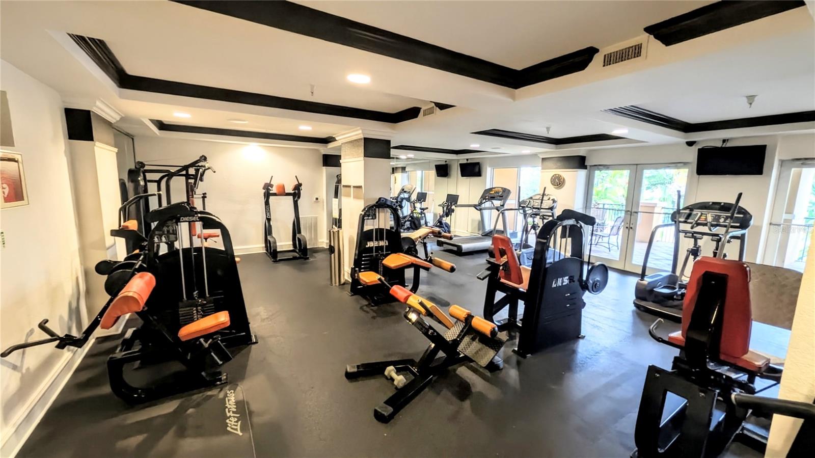 BROADWAY PROMENADE - Residential Lease