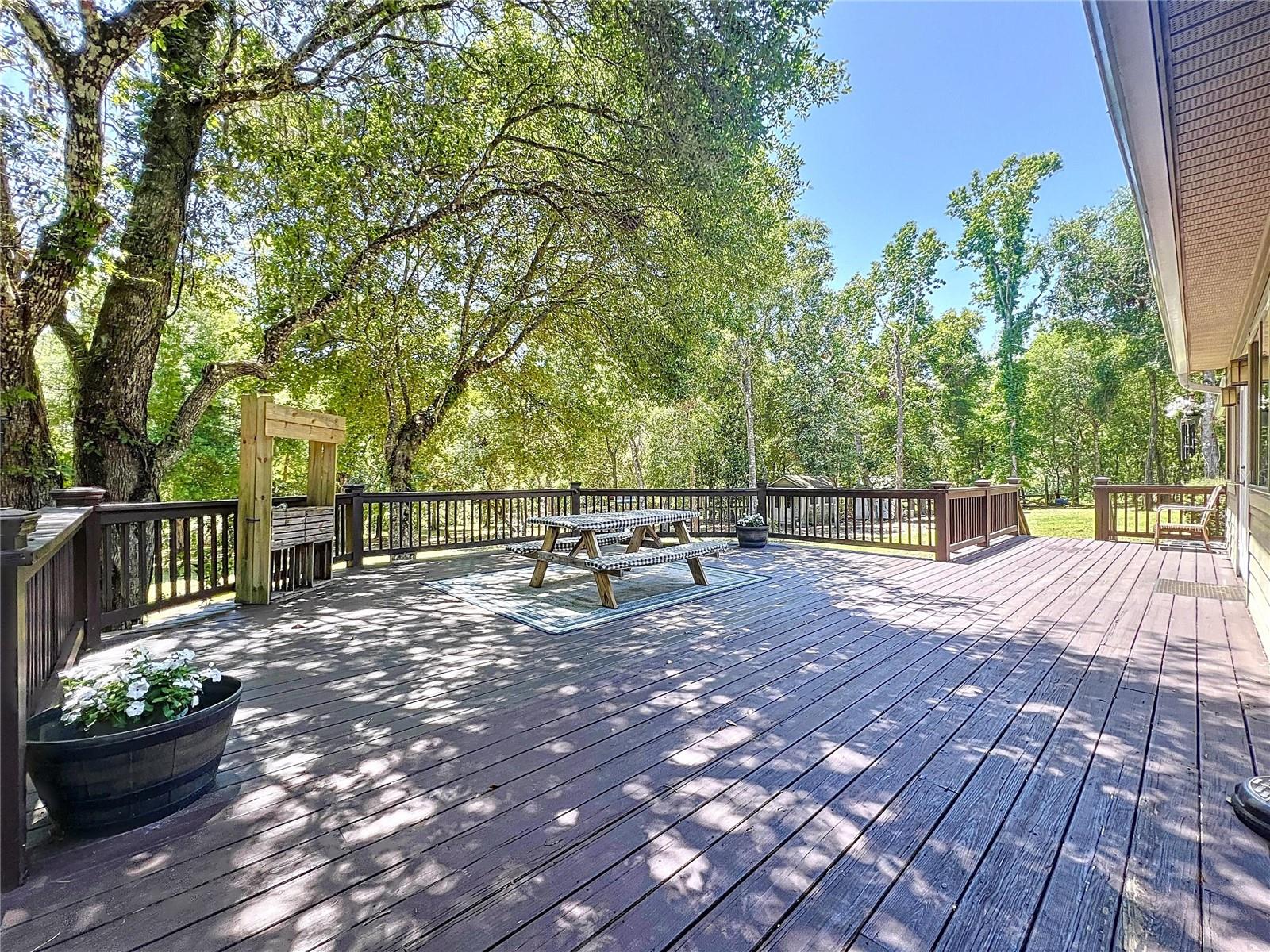 IOLA WOODS - Residential