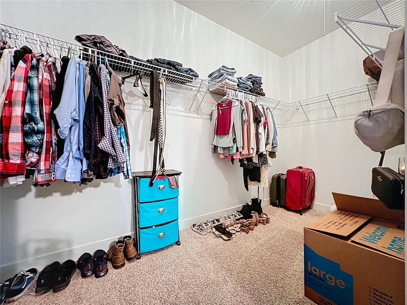 IOLA WOODS - Residential