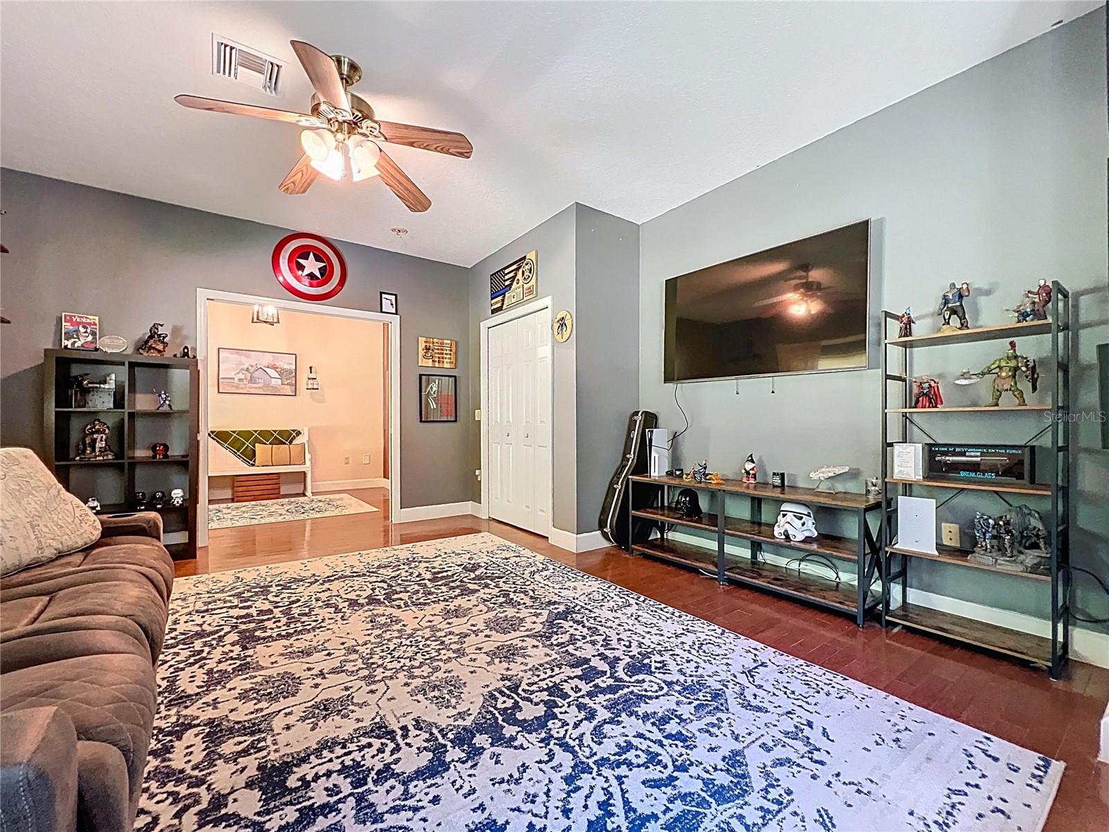 IOLA WOODS - Residential