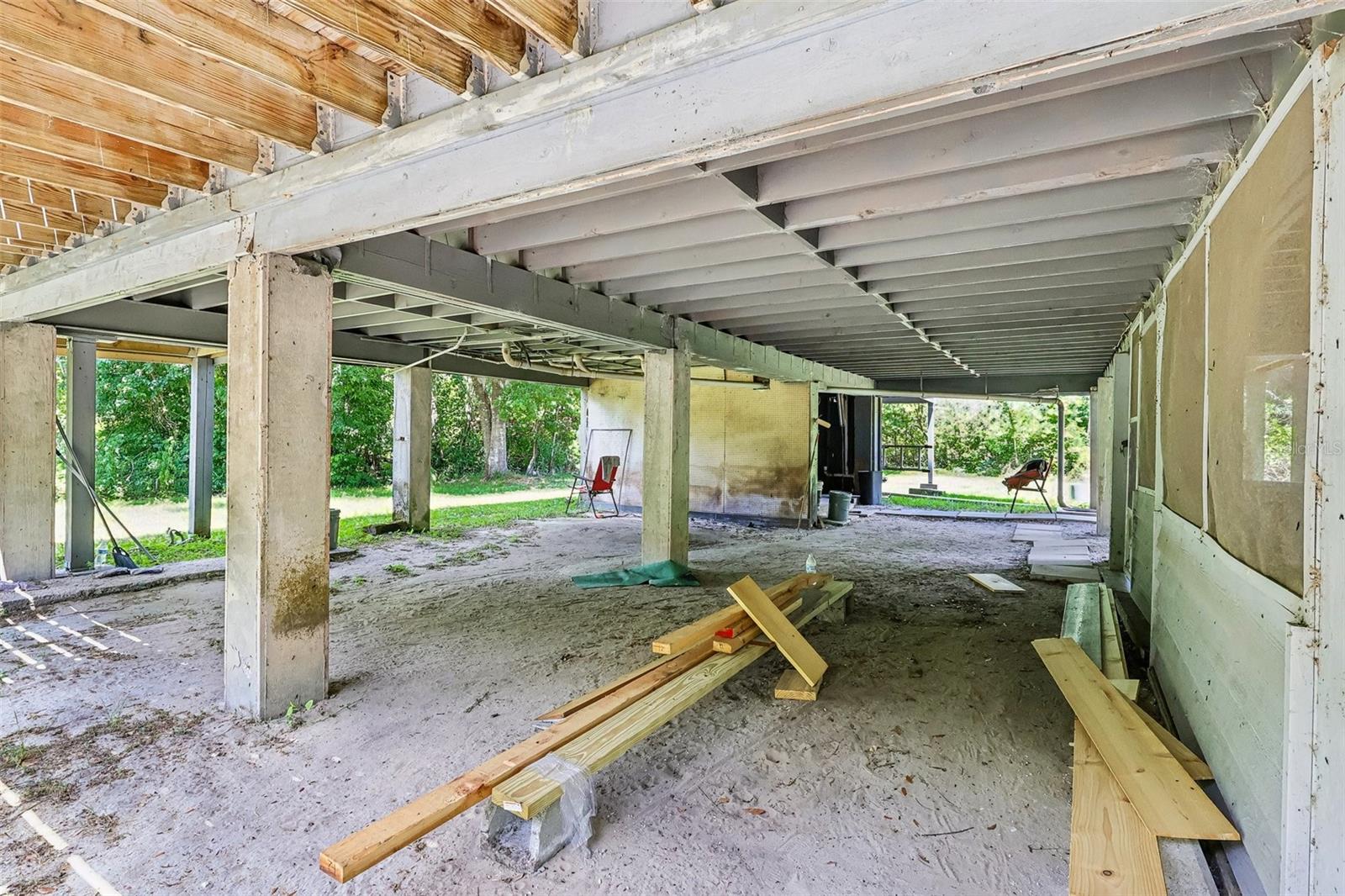 ACREAGE - Residential