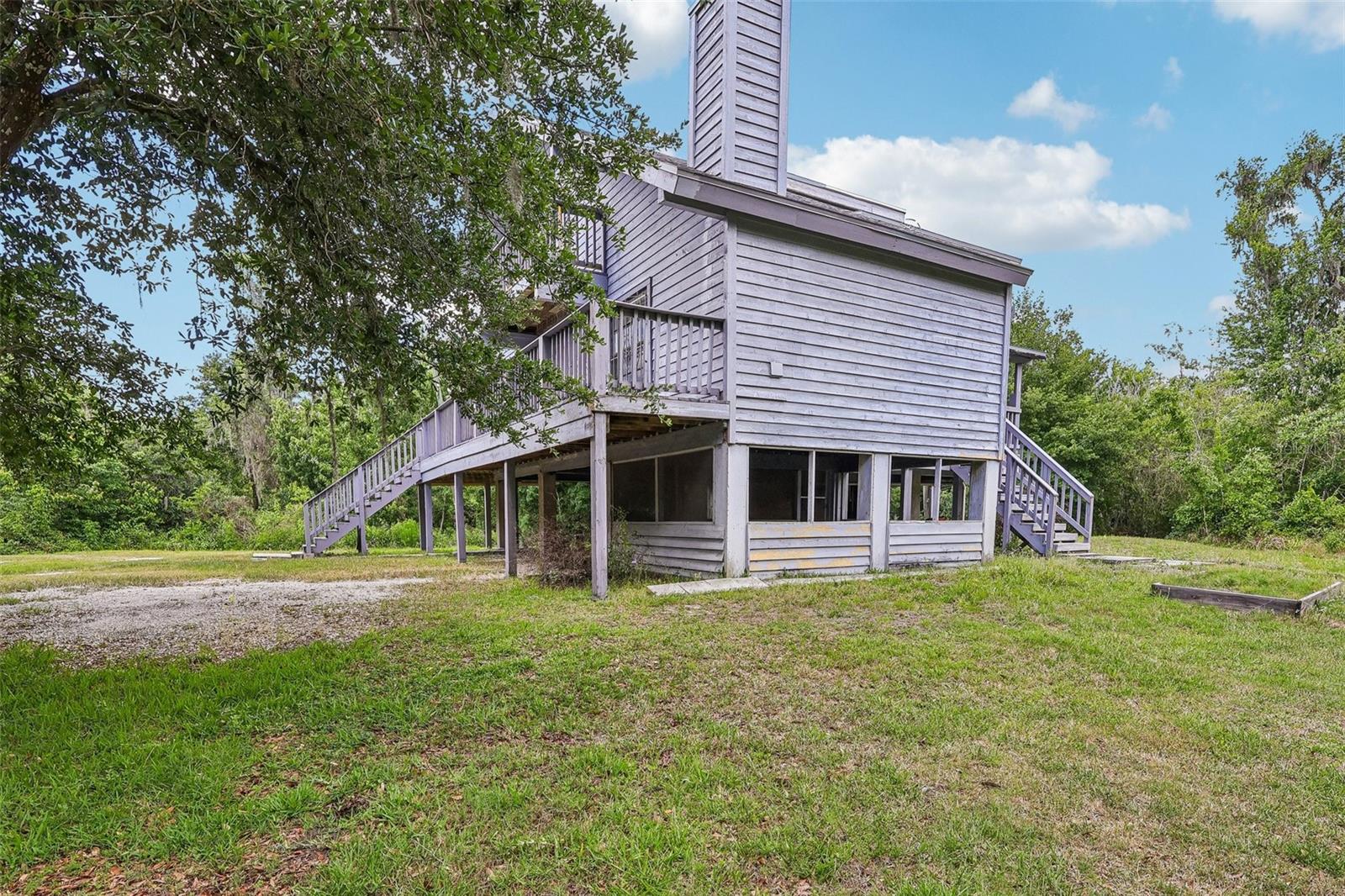 ACREAGE - Residential