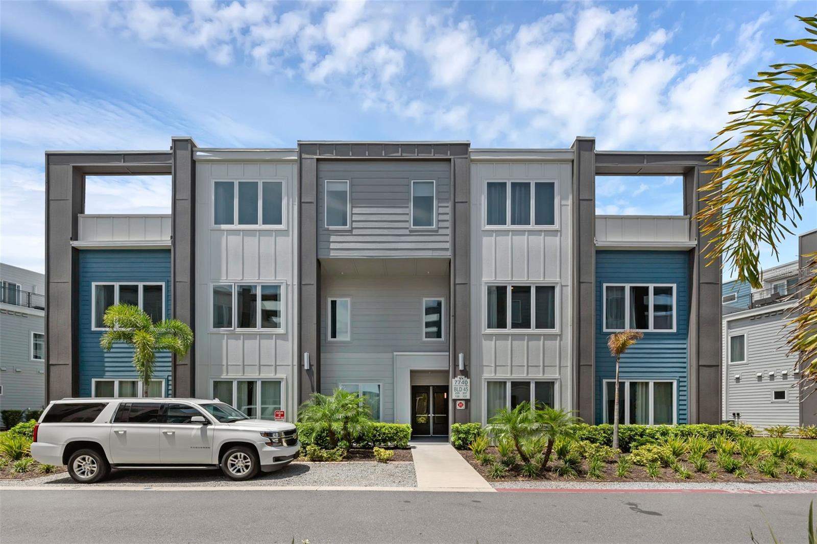 SPECTRUM AT REUNION, REUNION - Residential