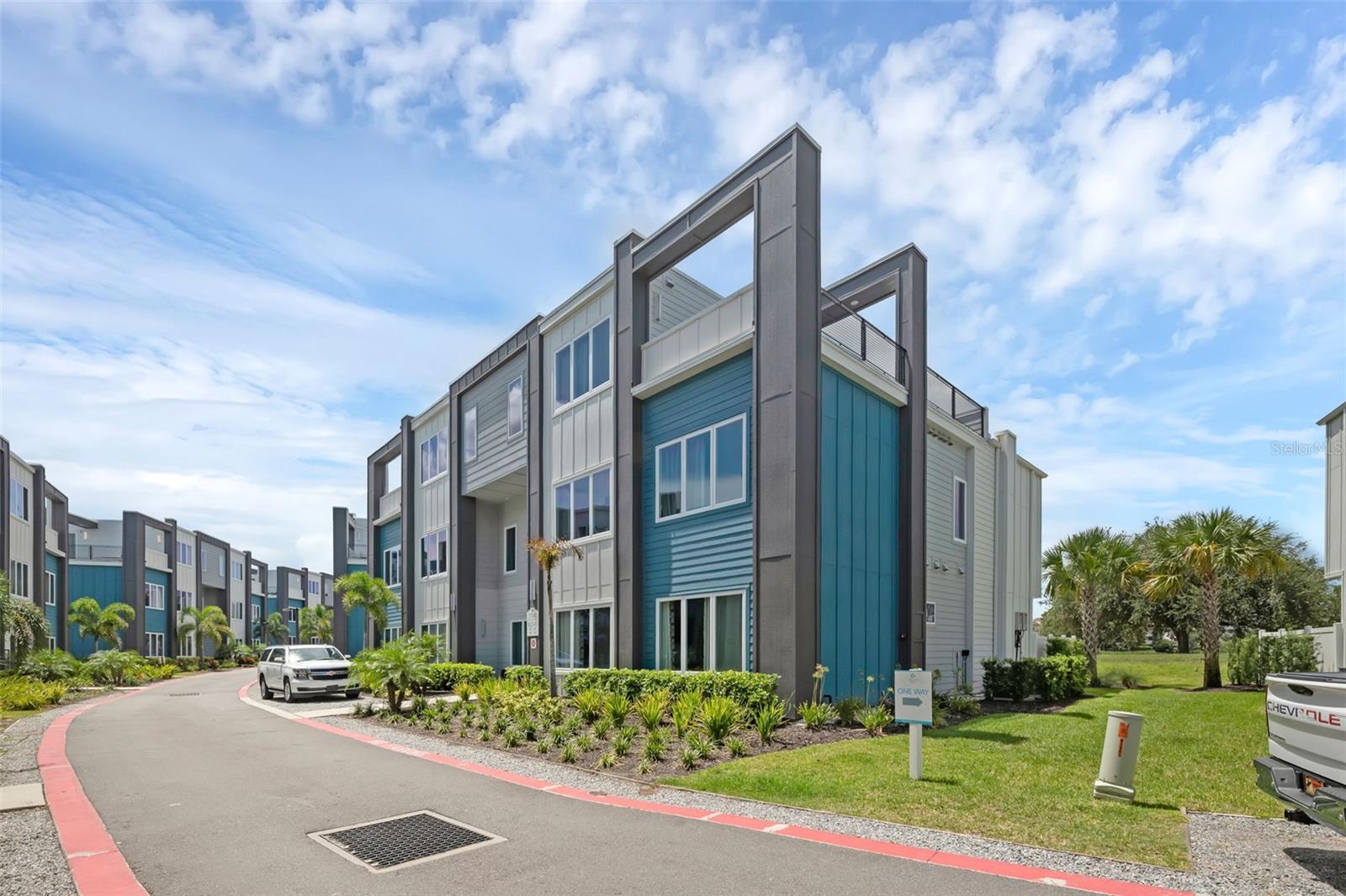 SPECTRUM AT REUNION, REUNION - Residential