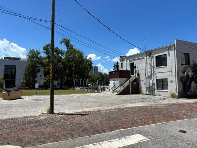 631 4TH STREET N