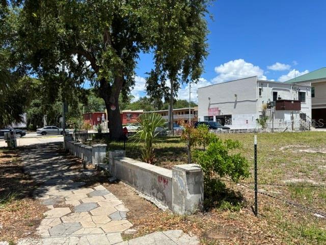 631 4TH STREET N