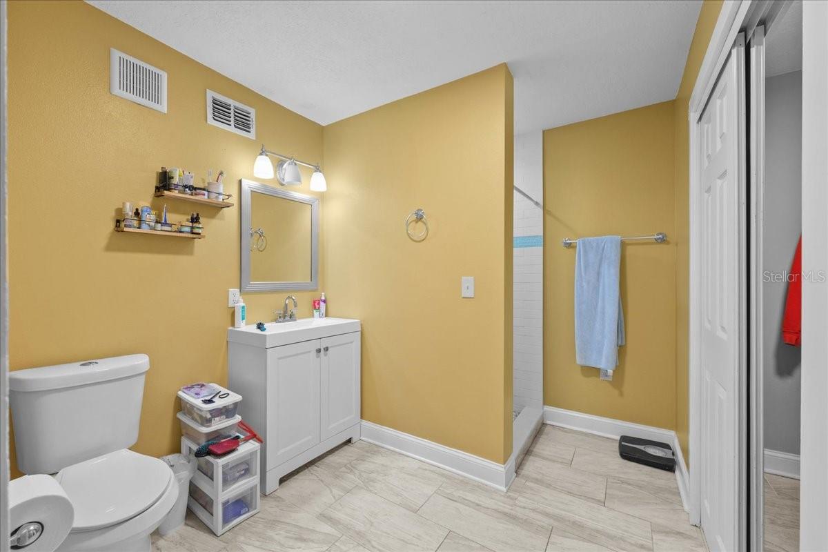 LAKE SHORE SEC 02 - Residential