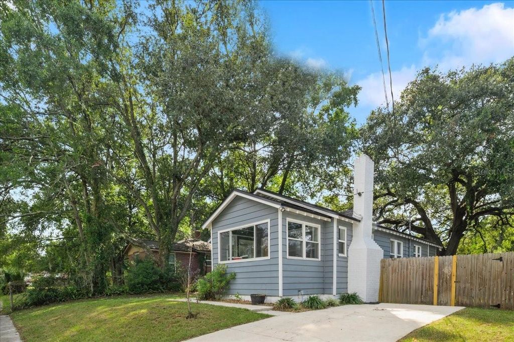 Photo of 2262 Bayview Road, Jacksonville, FL 32210 (MLS # G5103365)