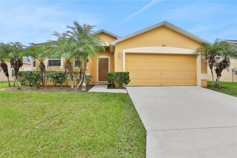 A home in AUBURNDALE