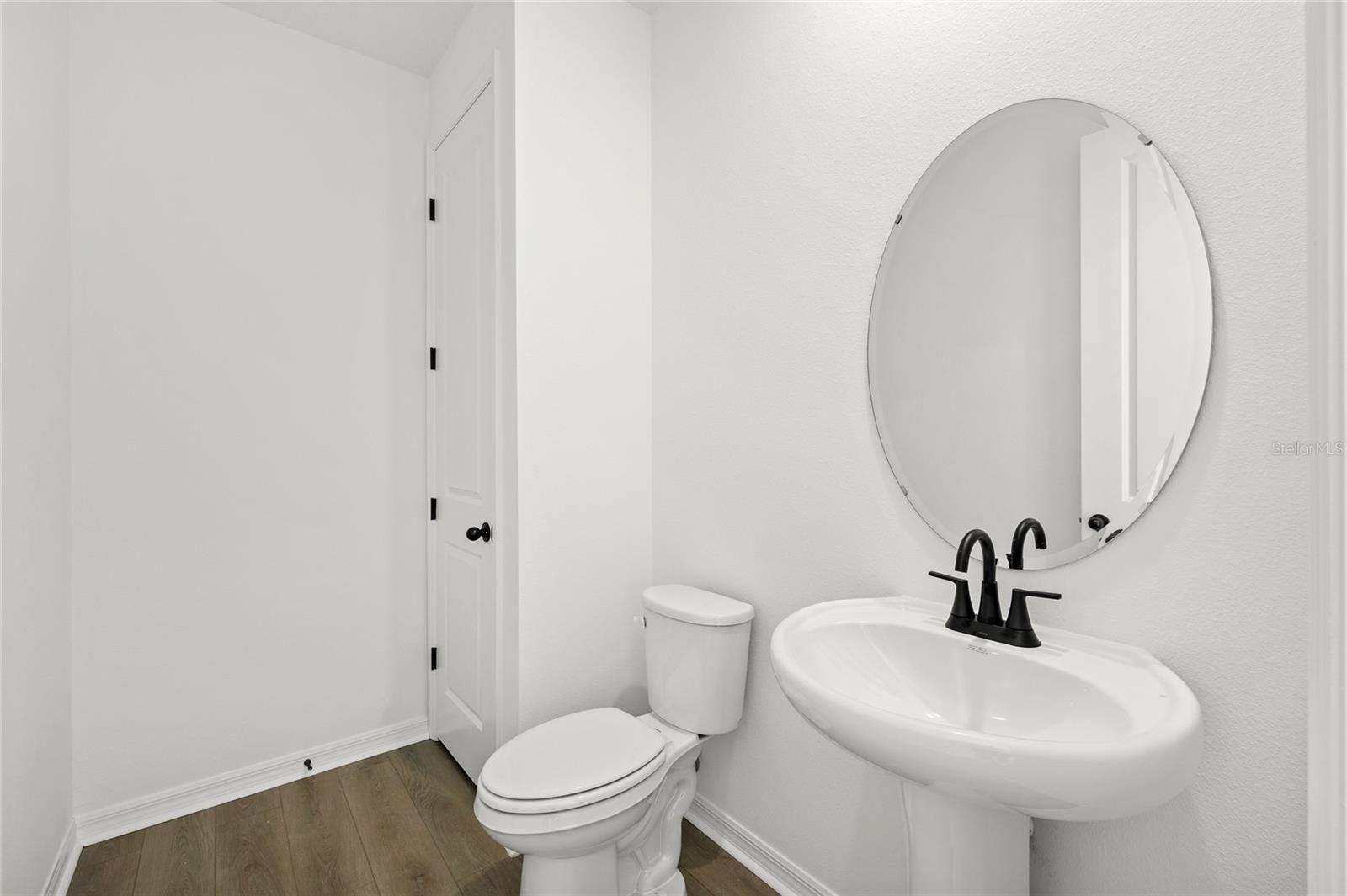 HAWKS RUN - Residential