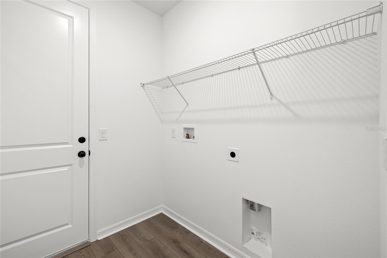 HAWKS RUN - Residential