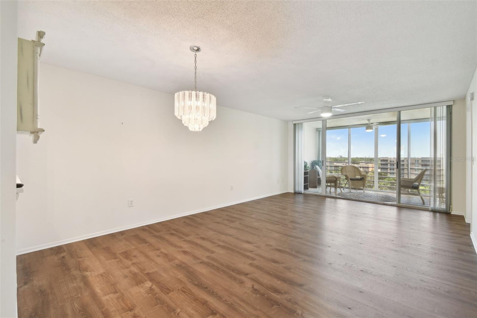 THE FAIRWAYS AT PINEBROOK CONDO - Residential