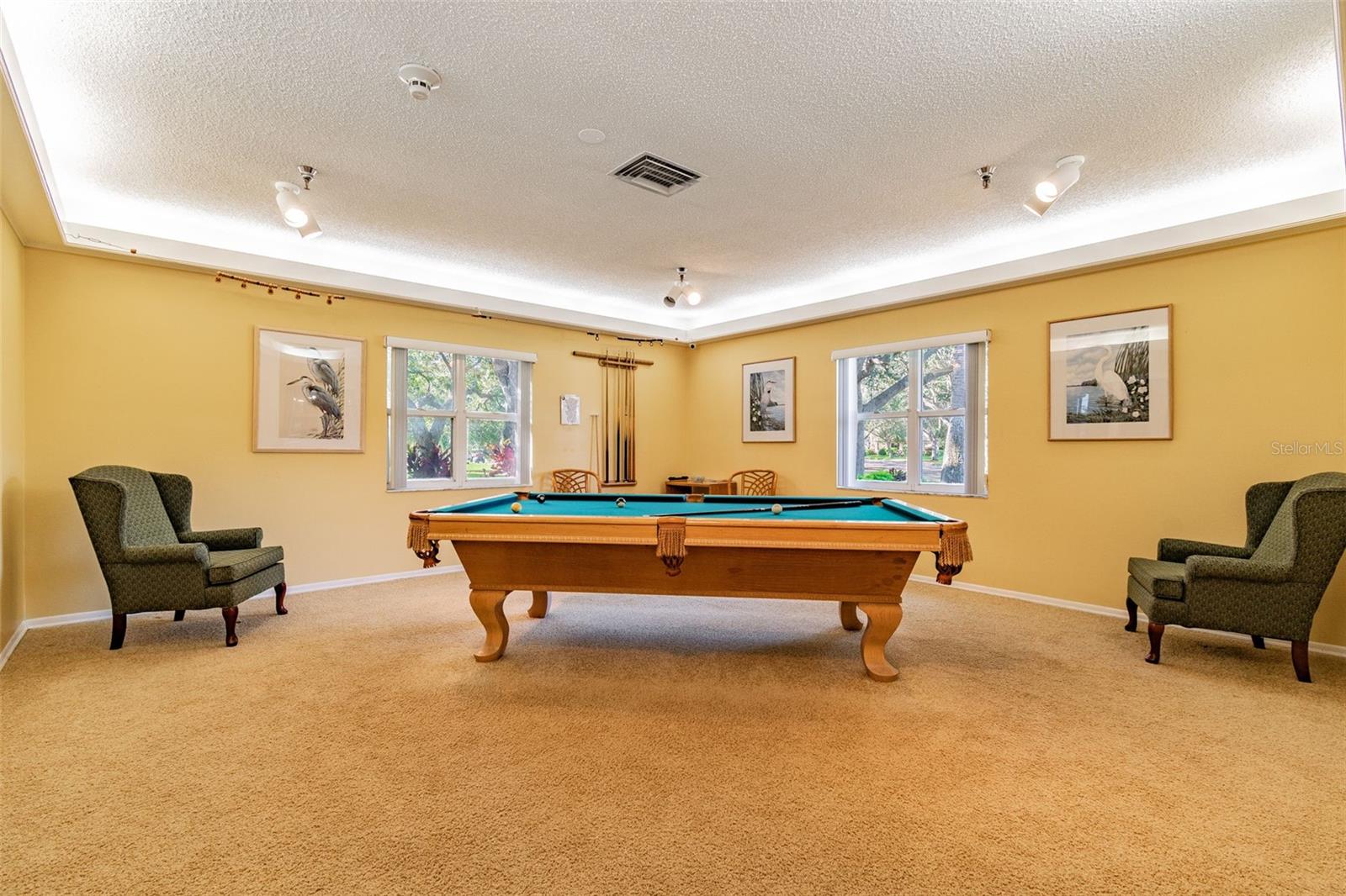 THE FAIRWAYS AT PINEBROOK CONDO - Residential