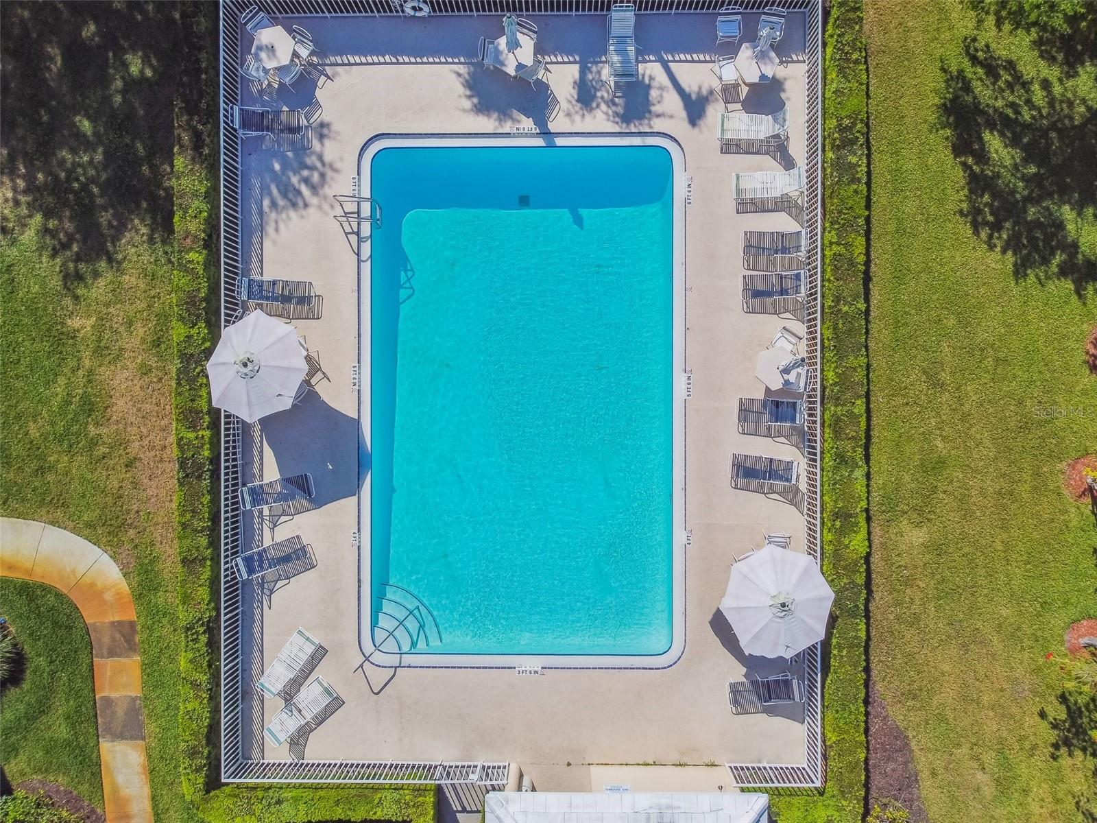 THE FAIRWAYS AT PINEBROOK CONDO - Residential