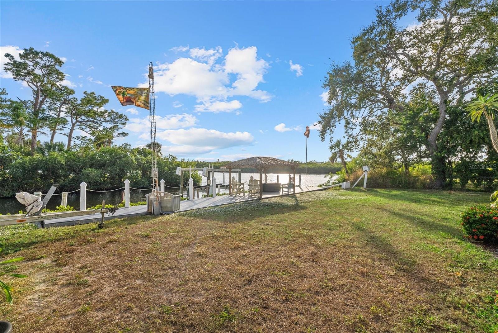 MAGNOLIA MANOR RIVER SEC - Residential