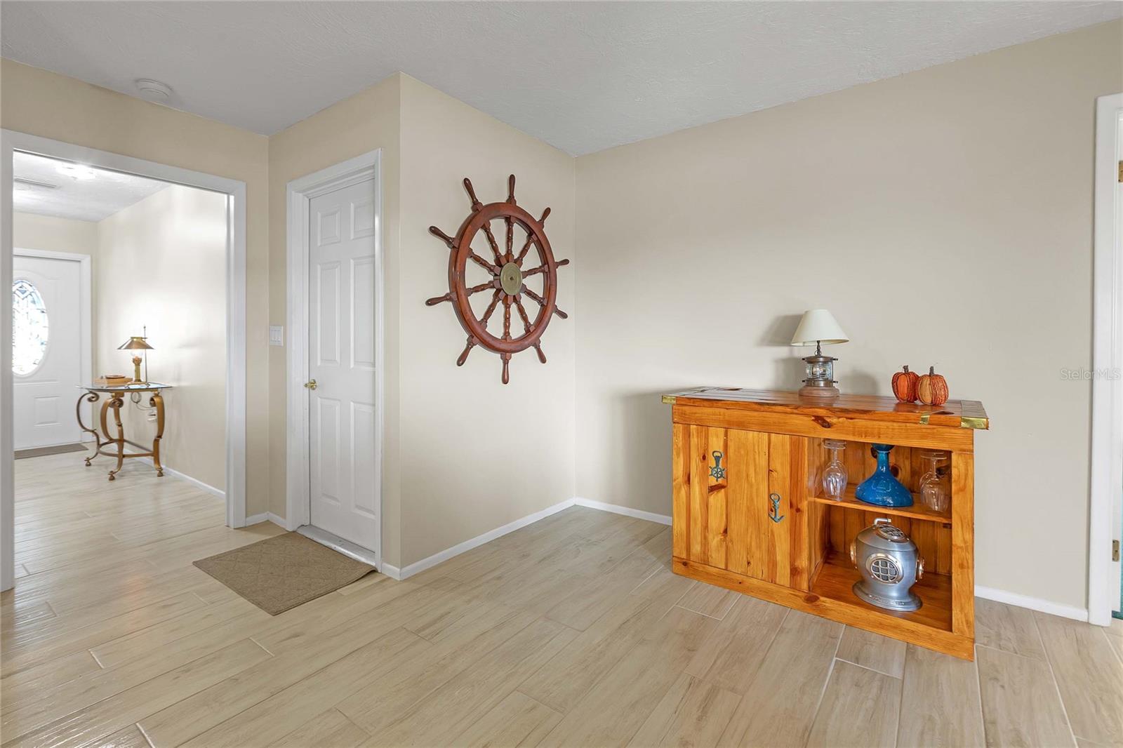 MAGNOLIA MANOR RIVER SEC - Residential