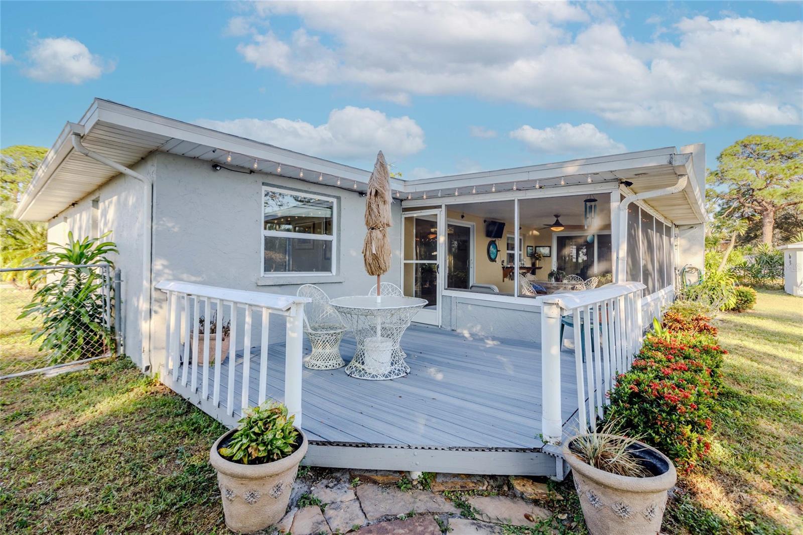 MAGNOLIA MANOR RIVER SEC - Residential