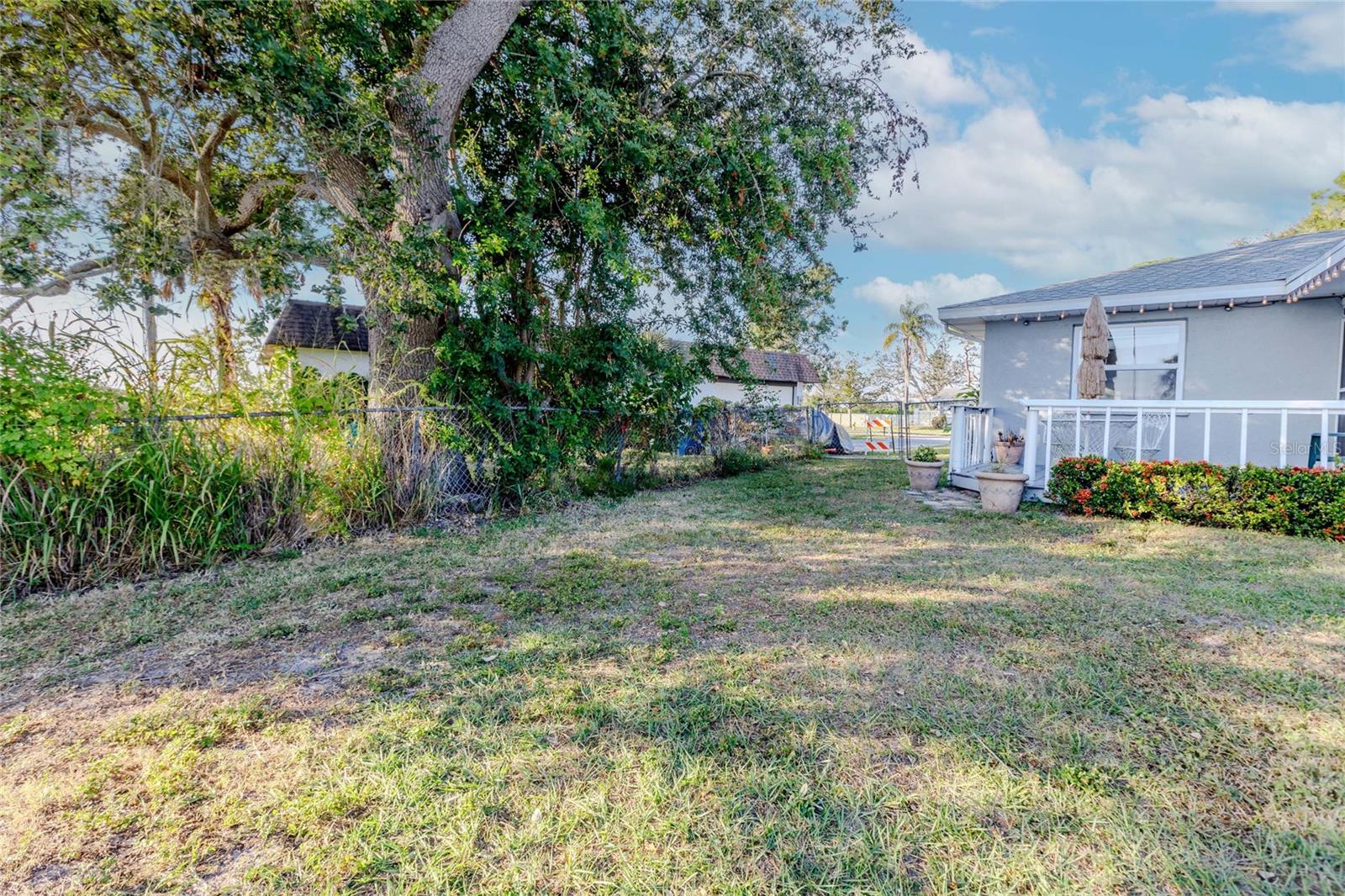 MAGNOLIA MANOR RIVER SEC - Residential