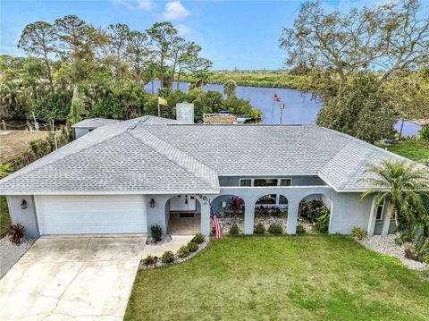 Photo of 5206 18th Avenue E, Bradenton, FL 34208 (MLS # A4672749)