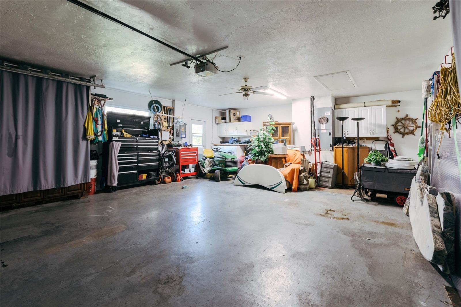 MAGNOLIA MANOR RIVER SEC - Residential