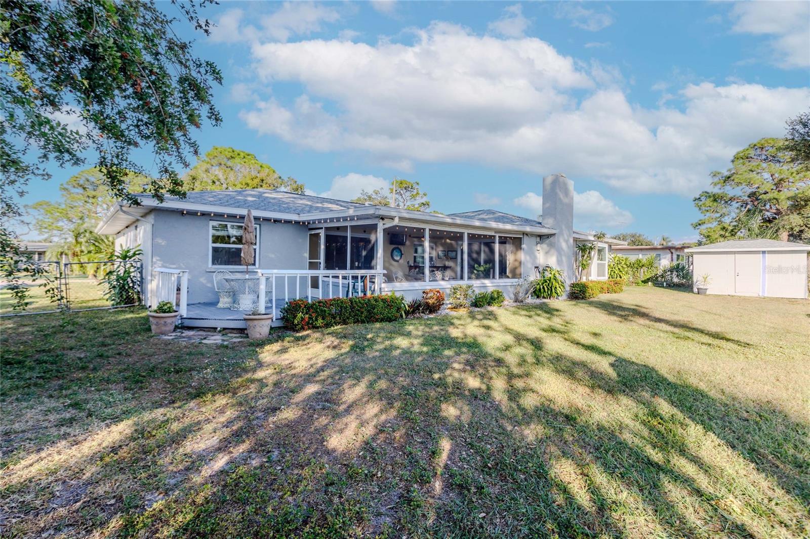 MAGNOLIA MANOR RIVER SEC - Residential